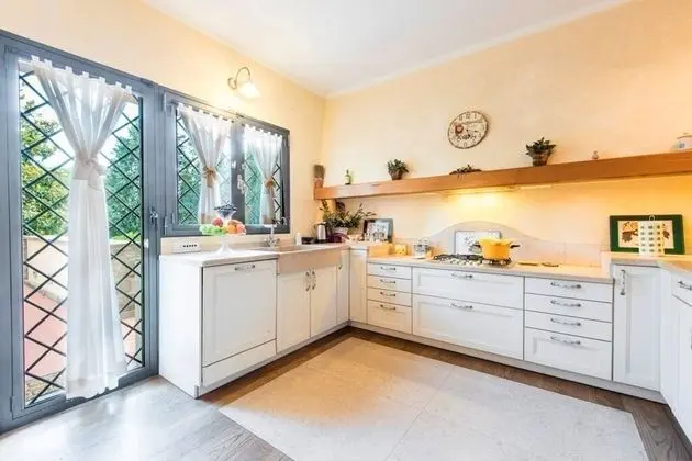 Villa, 4 Yatak Odası, Veranda, Bahçeli