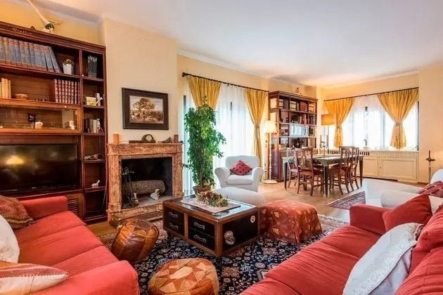 Villa, 4 Yatak Odası, Veranda, Bahçeli