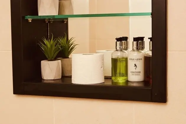 Superior Apart Daire, Özel Banyo, Kanal Manzaralı
