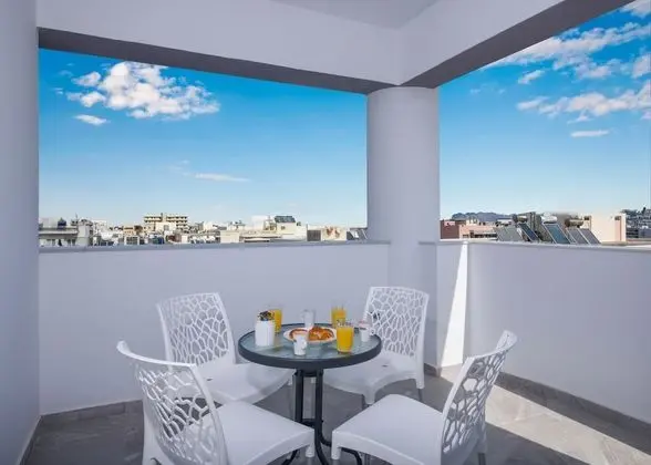 City Dört Kişilik Oda