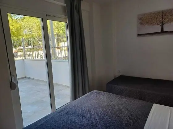 City Üç Kişilik Oda, Zemin Kat
