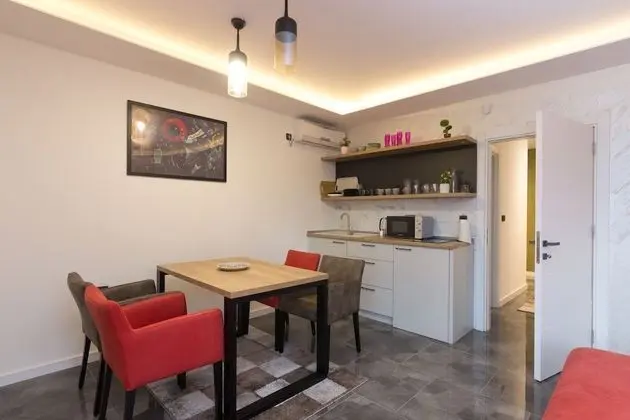 Deluxe Stüdyo Süit