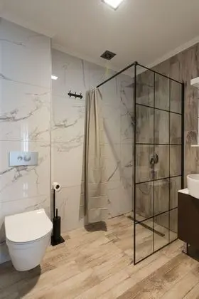 Deluxe Stüdyo Süit