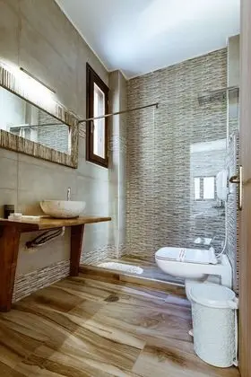 Tek Büyük Yataklı Oda (Ground Floor)