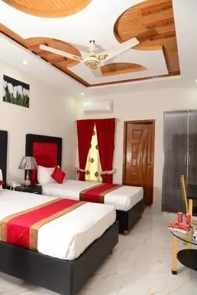 Deluxe Üç Kişilik Oda