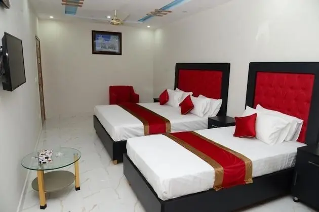Deluxe Üç Kişilik Oda