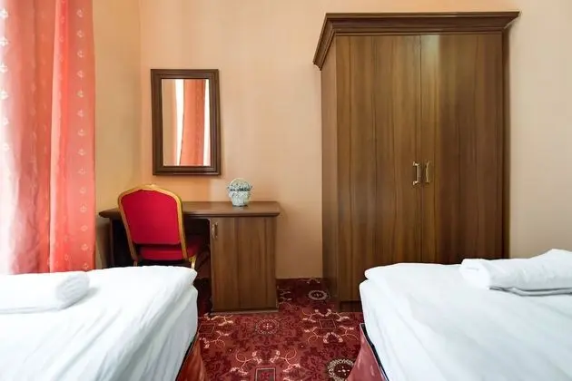 Standard Tek Büyük veya İki Ayrı Yataklı Oda