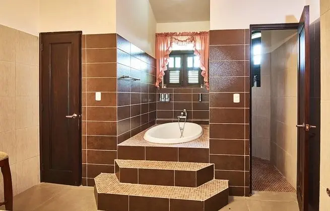 Deluxe Villa, 4 Yatak Odası, Engellilere Uygun, Kişiye Özel Havuzlu