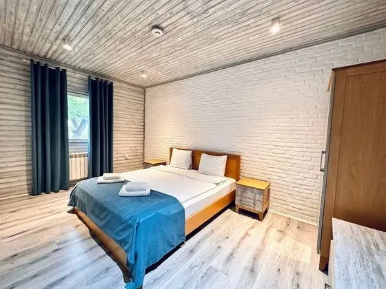 Deluxe Kır Evi