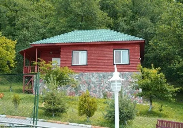 Deluxe Kır Evi