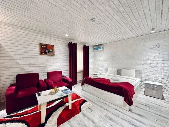Standard Kır Evi