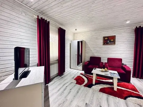 Standard Kır Evi