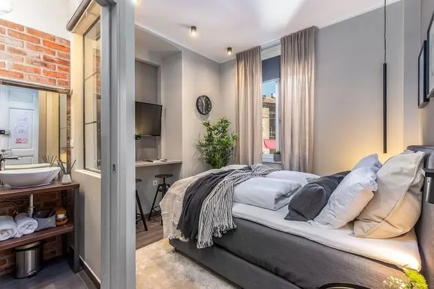 Deluxe Tek Büyük Yataklı Oda (3rd floor)