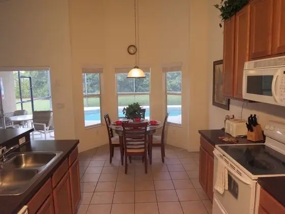 Deluxe House, 4 Bedrooms, Private Pool and Gameroom