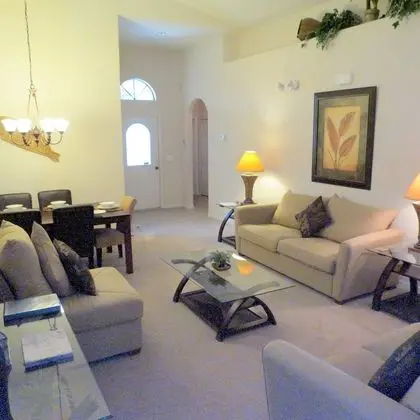 Deluxe House, 6 Bedrooms, Private Pool and Gameroom