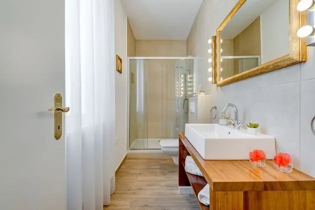 Deluxe Tek Büyük Yataklı Oda, Şehir Manzaralı