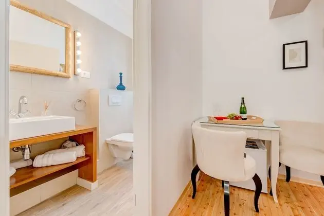 Deluxe Tek Büyük Yataklı Oda, Şehir Manzaralı (Medusa)