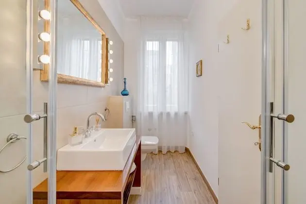 Deluxe Tek Büyük Yataklı Oda, Şehir Manzaralı (Medusa)