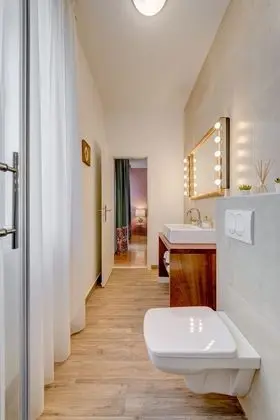 Superior Tek Büyük Yataklı Oda, Şehir Manzaralı