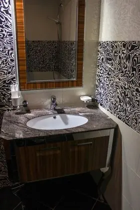 Comfort Tek Büyük Yataklı Oda, 1 Çift Kişilik Yatak