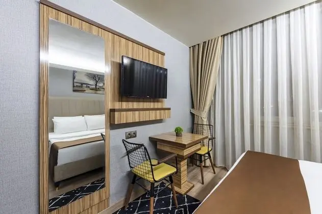 Deluxe Tek Kişilik Oda