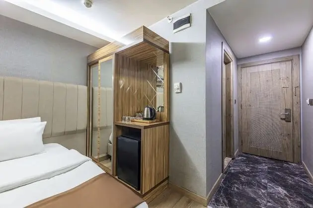 Deluxe Tek Kişilik Oda