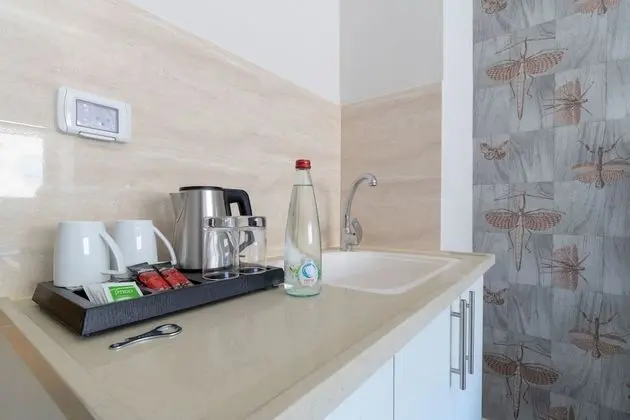 Basic Tek Büyük Yataklı Oda