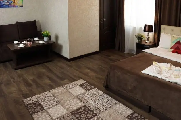 Deluxe Tek Büyük Yataklı Oda