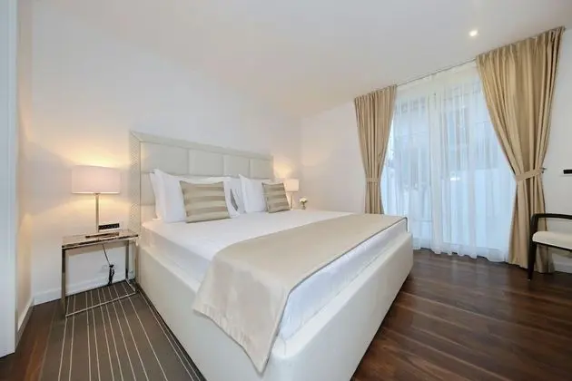 Apart Daire, Kişiye Özel Havuzlu