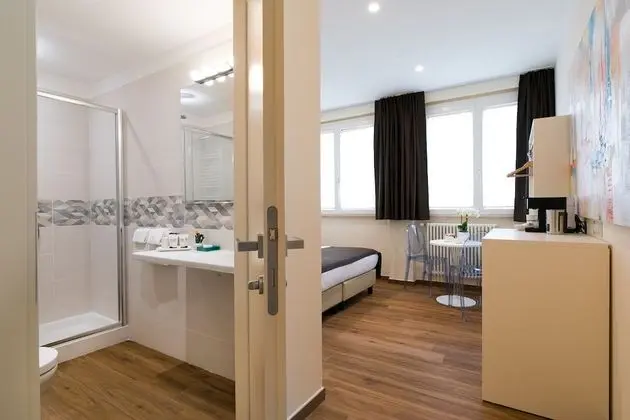 Superior Tek Büyük veya İki Ayrı Yataklı Oda