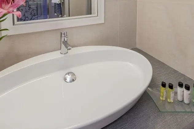 Standard Tek Büyük veya İki Ayrı Yataklı Oda