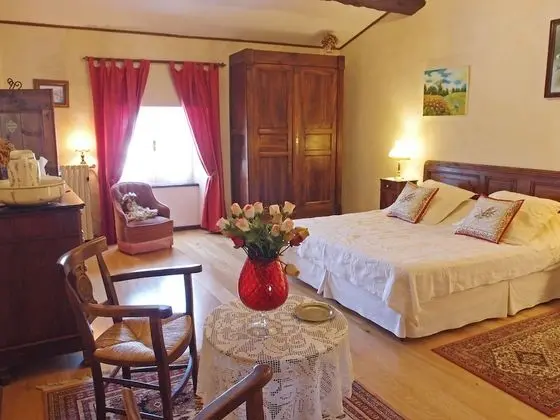 Comfort Tek Büyük veya İki Ayrı Yataklı Oda (L'Aglandeau)