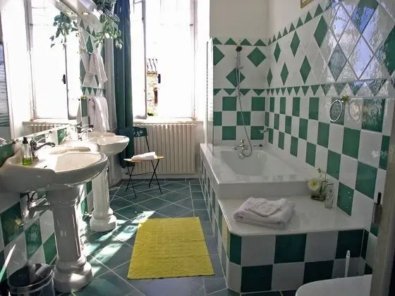 Comfort Tek Büyük Yataklı Oda (La Verdale)