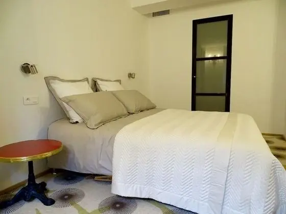 Deluxe Tek Büyük Yataklı Oda (Vénitienne)