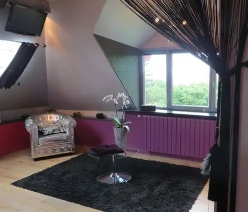 Tek Büyük Yataklı Oda, 1 Büyük (Queen) Boy Yatak