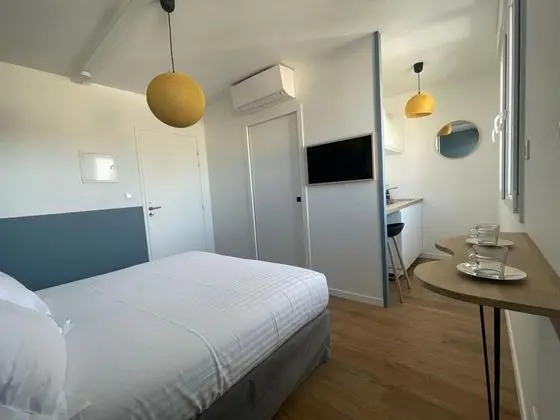 Classic Apart Daire, Banyolu/Duşlu, Avlu Manzaralı