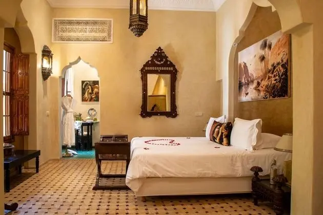 Deluxe Süit, 1 Büyük (Queen) Boy Yatak, Veranda, Avlu Manzaralı