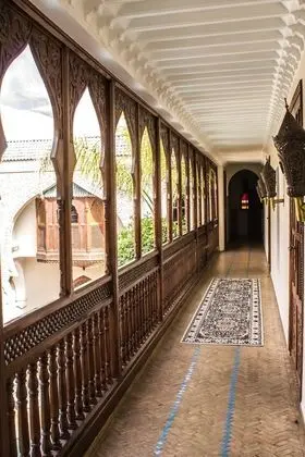 Deluxe Süit, 1 Büyük (Queen) Boy Yatak, Veranda, Avlu Manzaralı