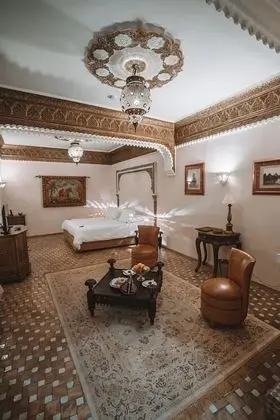 Junior Süit, 1 Çift Kişilik Yatak