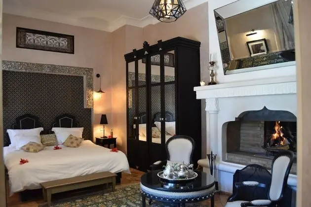 Royal Süit, Şömine