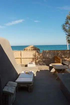 Superior Beachfront Suite