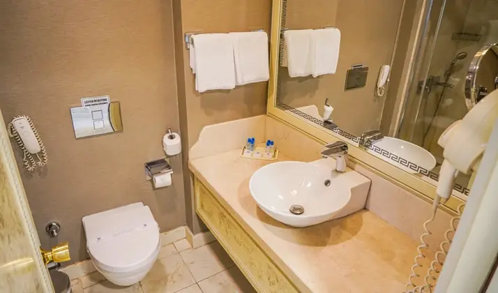 Corner Suite Oda