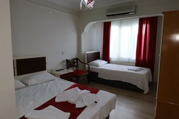 Standard Üç Kişilik Oda
