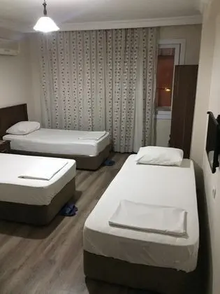 Economy Üç Kişilik Oda