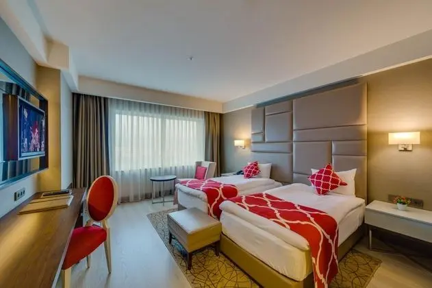 Standart Oda, Şehir Manzaralı