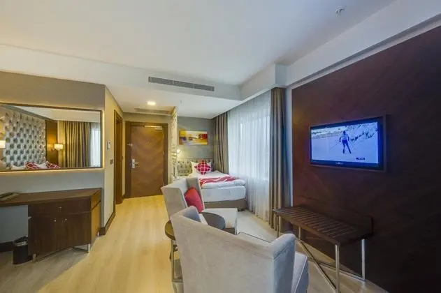 Standart Oda, Şehir Manzaralı