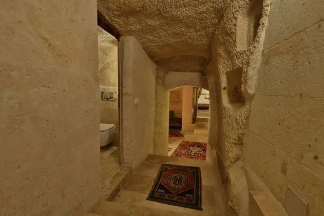 Cave Aile Odası
