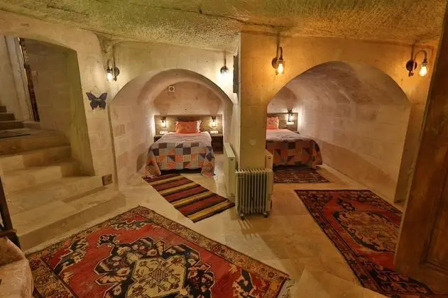 Cave Aile Odası