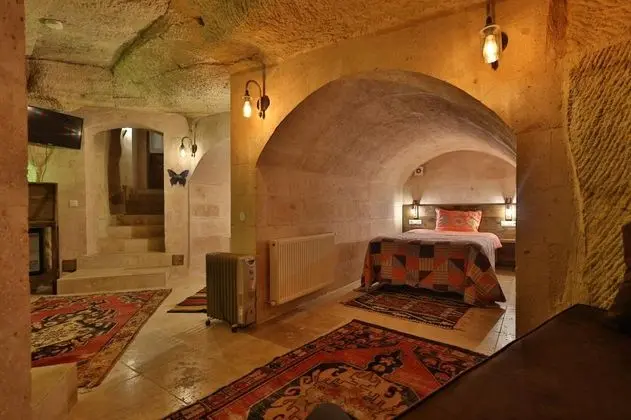 Cave Aile Odası