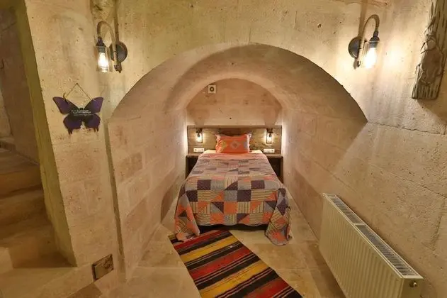 Cave Aile Odası